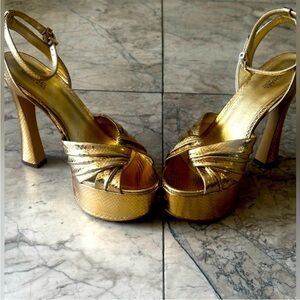 Michael Kors platform shoes size 7.